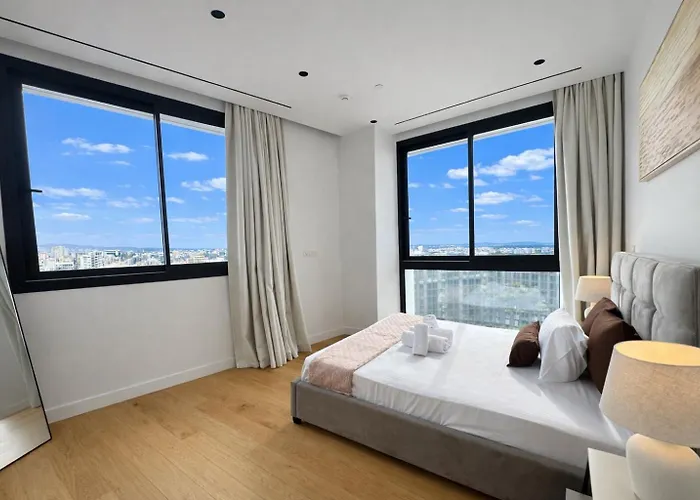 Stasikratous - 10th Floor Gym * Nicosia